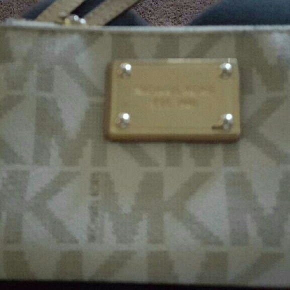 MICHAEL KORS COIN PURSE