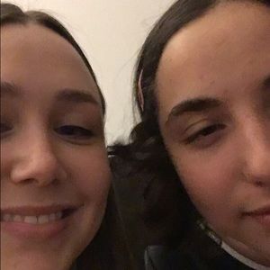 Meet your Posher, Stella