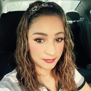 Meet your Posher, Ana