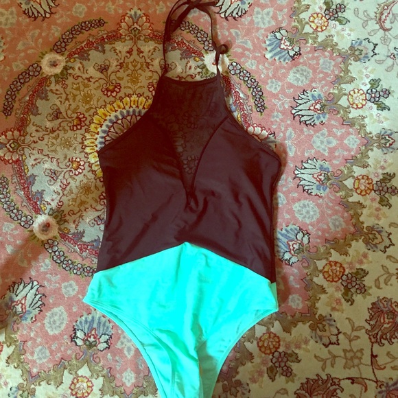 Brand new mint and coco swim suit