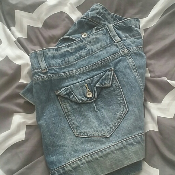 Mini Jean skirt - Picture 2 of 2