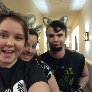 Meet your Posher, Elizabeth