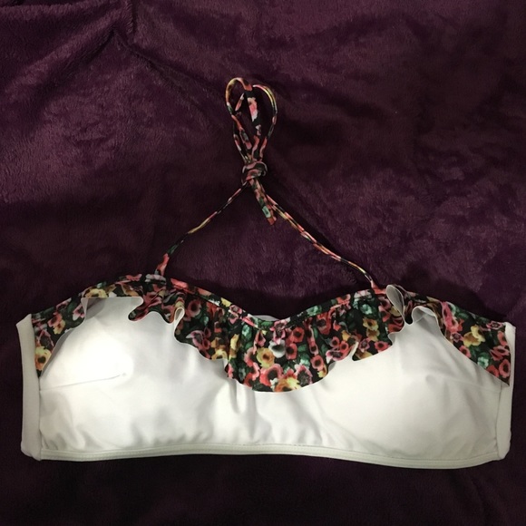 Brand new bikini top
