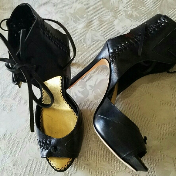 Bebe 💕 Anastassia Sexy Sz 8 Leather Pumps Bootie