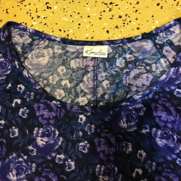 Kim Rogers  purple top - Picture 2 of 3