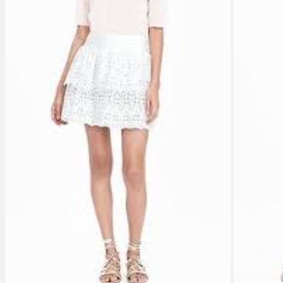 Banana republic laser cut teared skirt - Picture 4 of 4