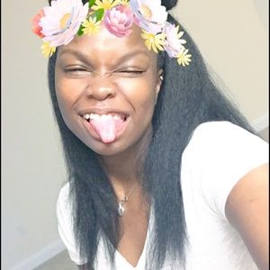 Deleting my PoshMark this week 😩