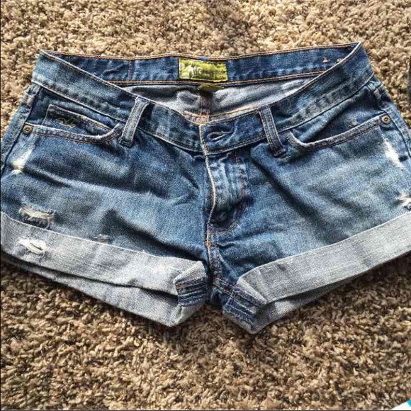 Hollister jean shorts