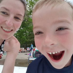 Meet your Posher, Elizabeth