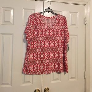 V-neck shirt short sleeve