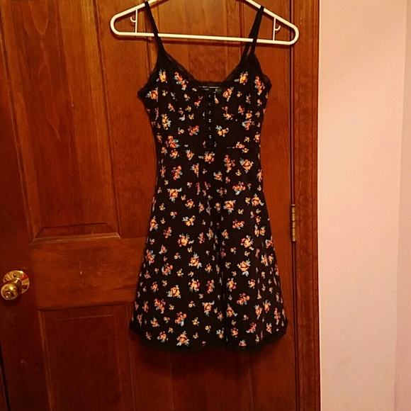 NWOT floral cami dress