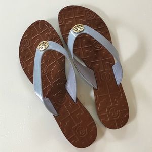New authentic Tory Burch flip flops