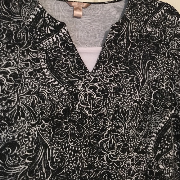 Top - Picture 2 of 2