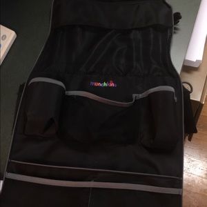 munchin backseat hanging organizer