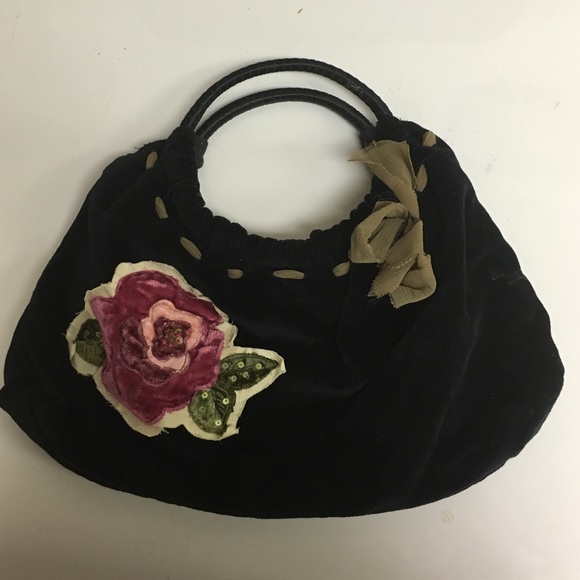 Black purse