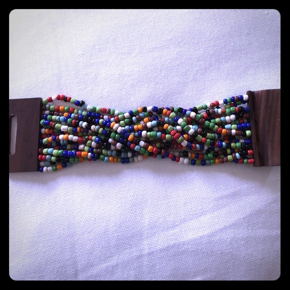 Hand beaded wooden clasp bracelet