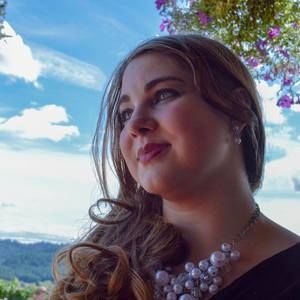 Meet your Posher, Karissa