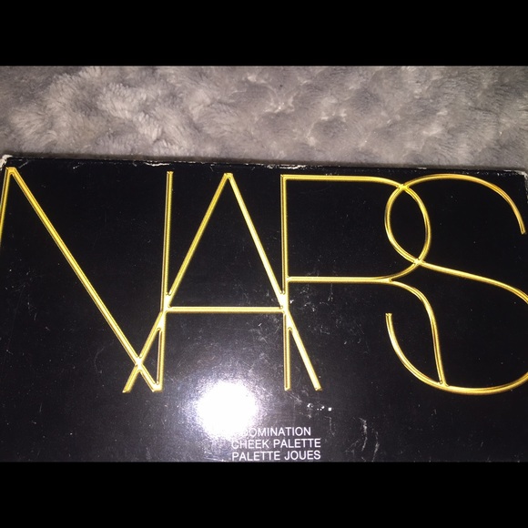 NARS domination cheek palette - Picture 3 of 4
