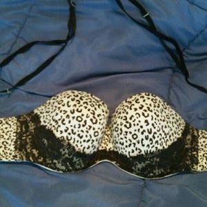 Victoria's Secret size 34 DD