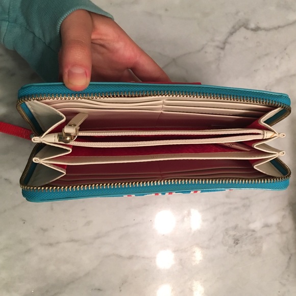 Kate Spade Wallet - Picture 2 of 3