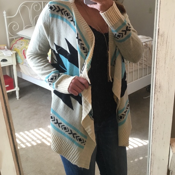 NWOT! Aztec cardigan - Picture 1 of 3