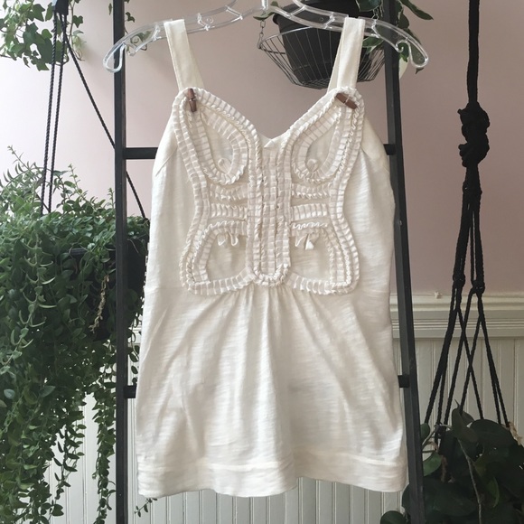 Anthropologie sleeveless tshirts