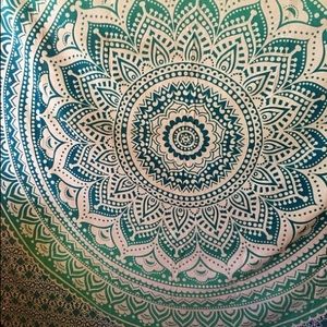 mandala tapestry/bed sheet