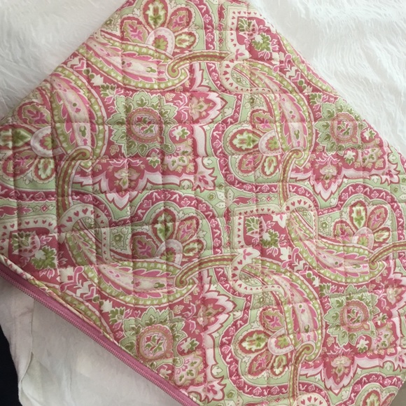 🆕Arrival 5⃣0⃣% off. Looks like vera bradley - Picture 3 of 4