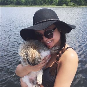 Meet your Posher, Thanh