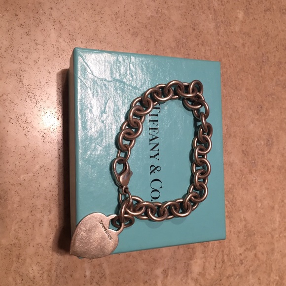Tiffany & Co. HEART TAG CHARM BRACELET