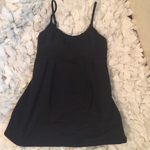 EUC Lululemon loose tank.  Black. Size 6