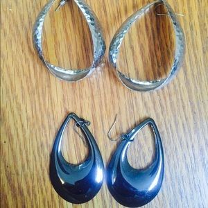 Two pairs of earrings
