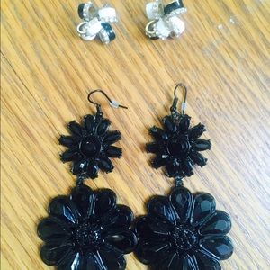 Two pairs of earrings