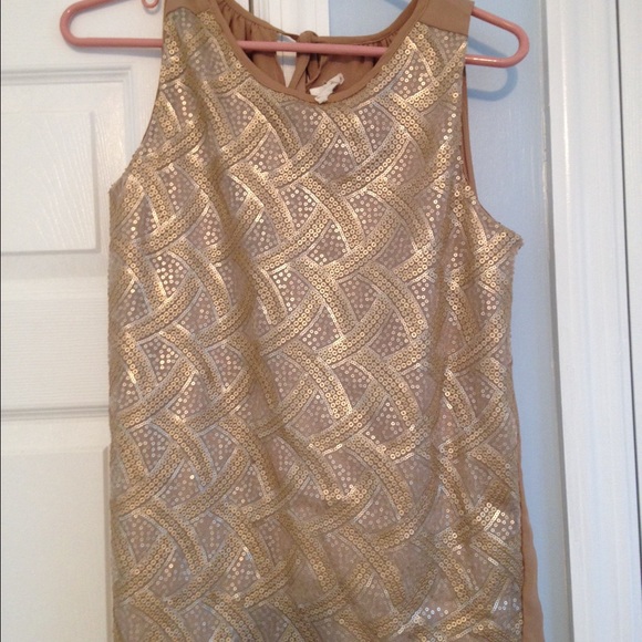 Kanvas GOLD sequin top. Chiffon back - Picture 3 of 3