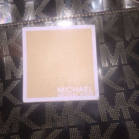 Authentic Gold Michael Kors - Picture 3 of 3