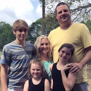 Meet your Posher, Nikki