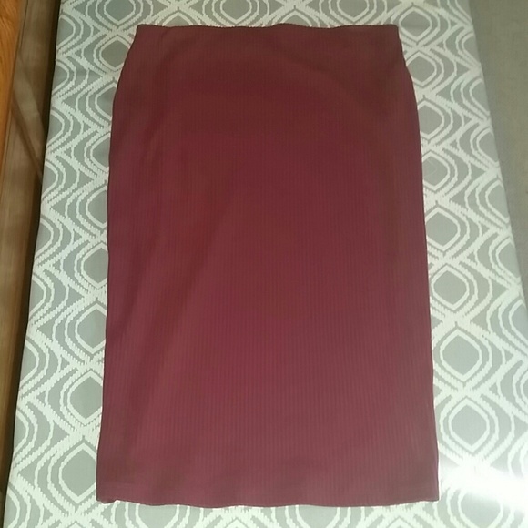 DONATING 8/30/16 Old navy pencil skirt