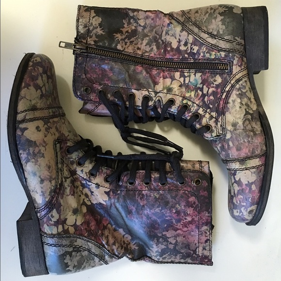 Steve Madden combat boots