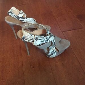 LAMB High heels with snake skin straps