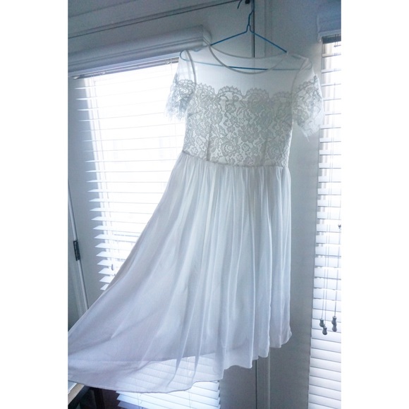 White lace dress size small