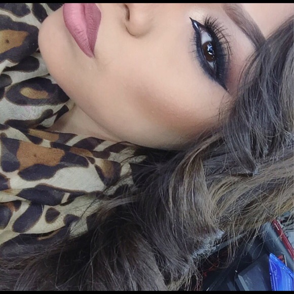 matte lipsticks💋 - Picture 3 of 4