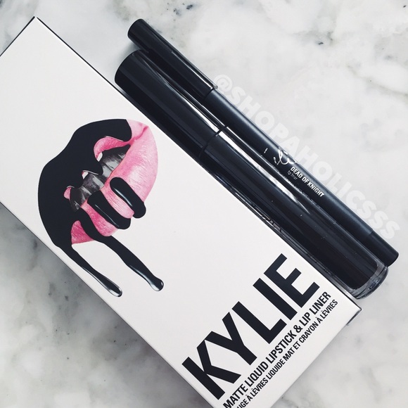 🎉 DEAD OF KNIGHT | LIP KIT - Picture 2 of 4