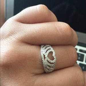 FINAL PRICE 🎈Sterling silver crown ring
