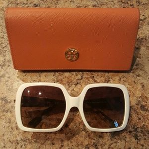 Oversized Tory burch  white sunglasses..authentic