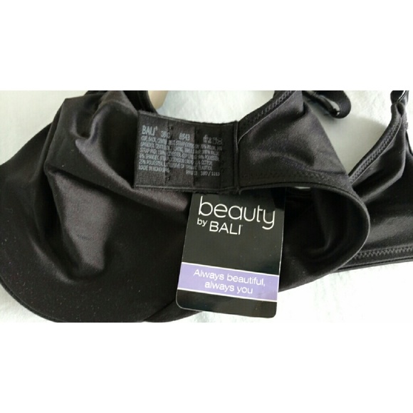 Beauty by Bali Back Smoothing Underwire Bra