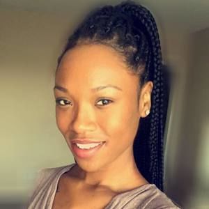 Meet your Posher, Racquel