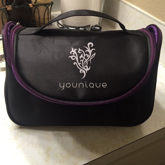 Younique make up bag