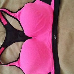 Victoria secret vsx sports bra