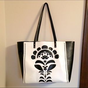 Vera Bradley Laser Cut Tote