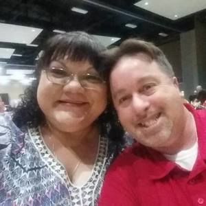 Meet your Posher, Adrianne